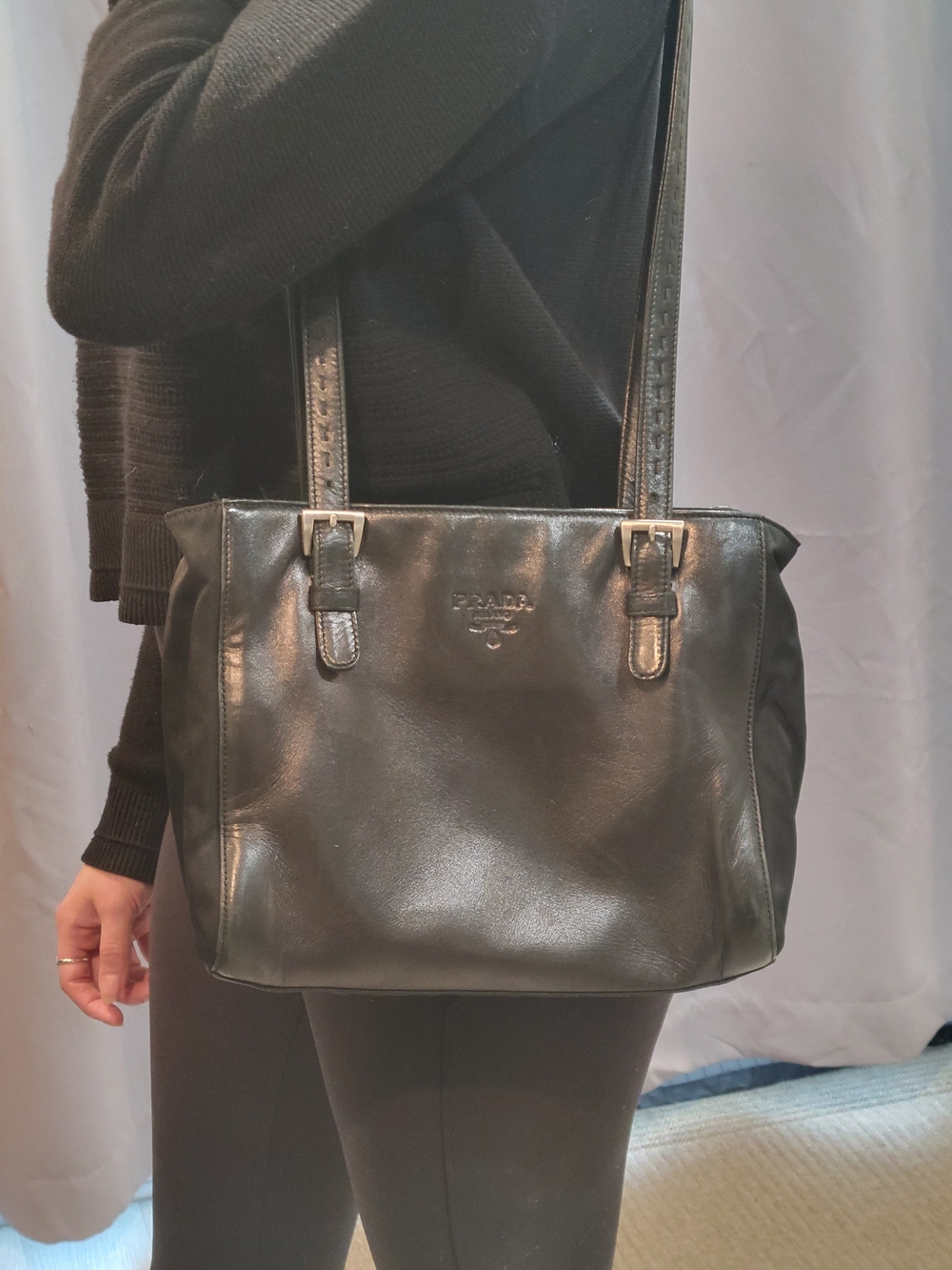 Authentic Vintage Prada Leather Shoulder Bag Quiet Luxury Y2K Minimalist 90s - Picture 10 of 11